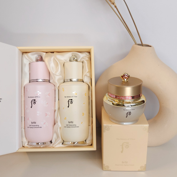 Bộ Tinh Chất Chống Lão Hóa Tự Sinh Whoo Bichup Royal Banquet Special Set [90ml + 90ml]